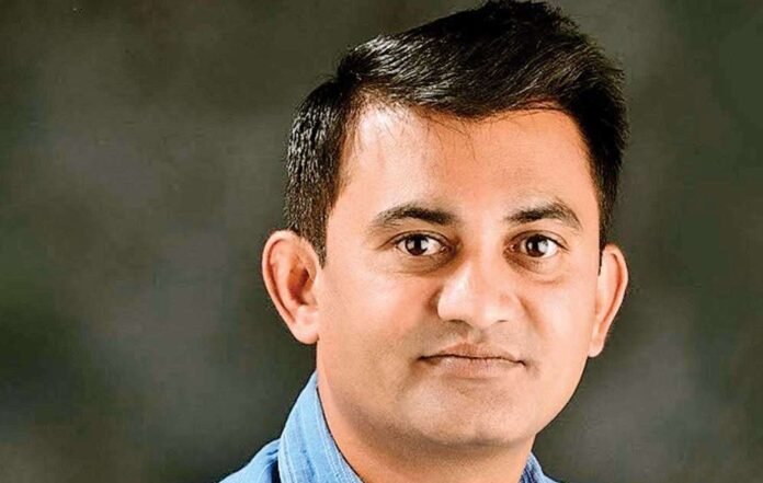 paresh paresh